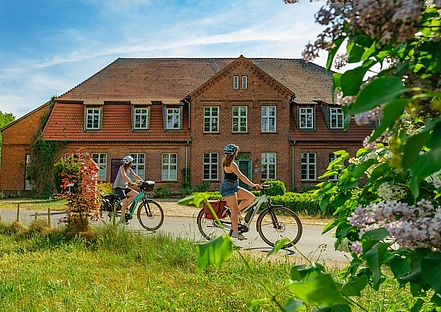 Gutshaus Linstow (MV-T/Tiemann) Gutshaus Linstow